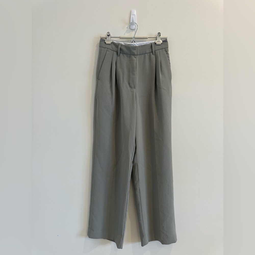 ARITZIA Wilfred Effortless Pants
